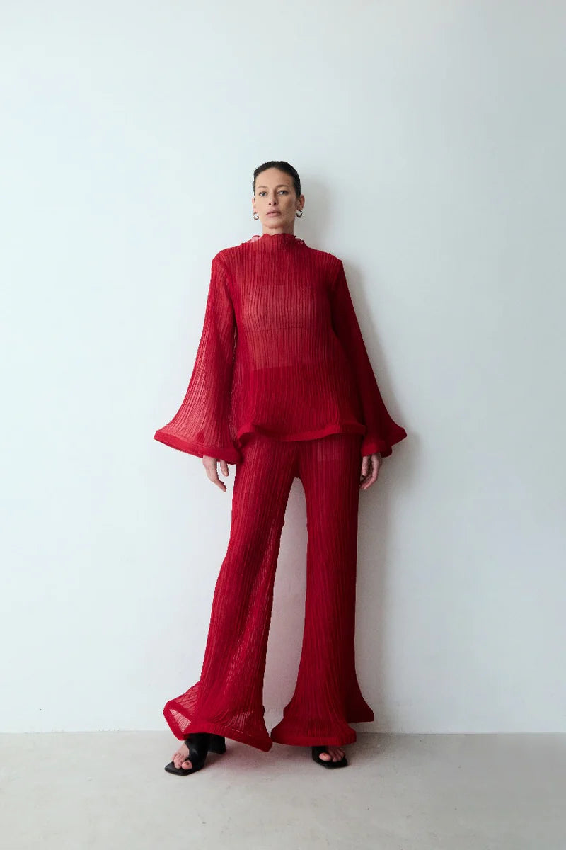 Veggie Red Plissé Pants