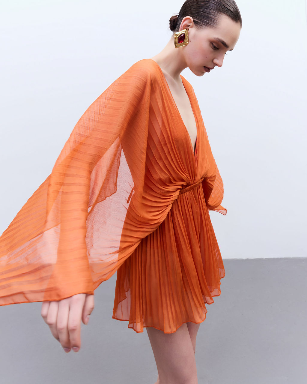 Frevo Orange Plissé Short