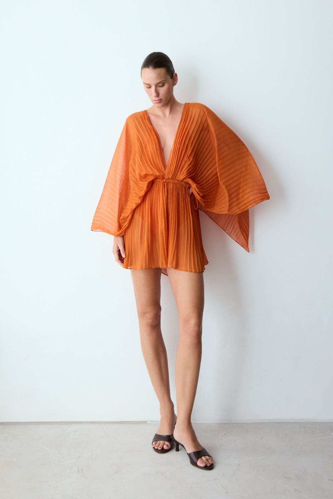 Frevo Orange Plissé Short