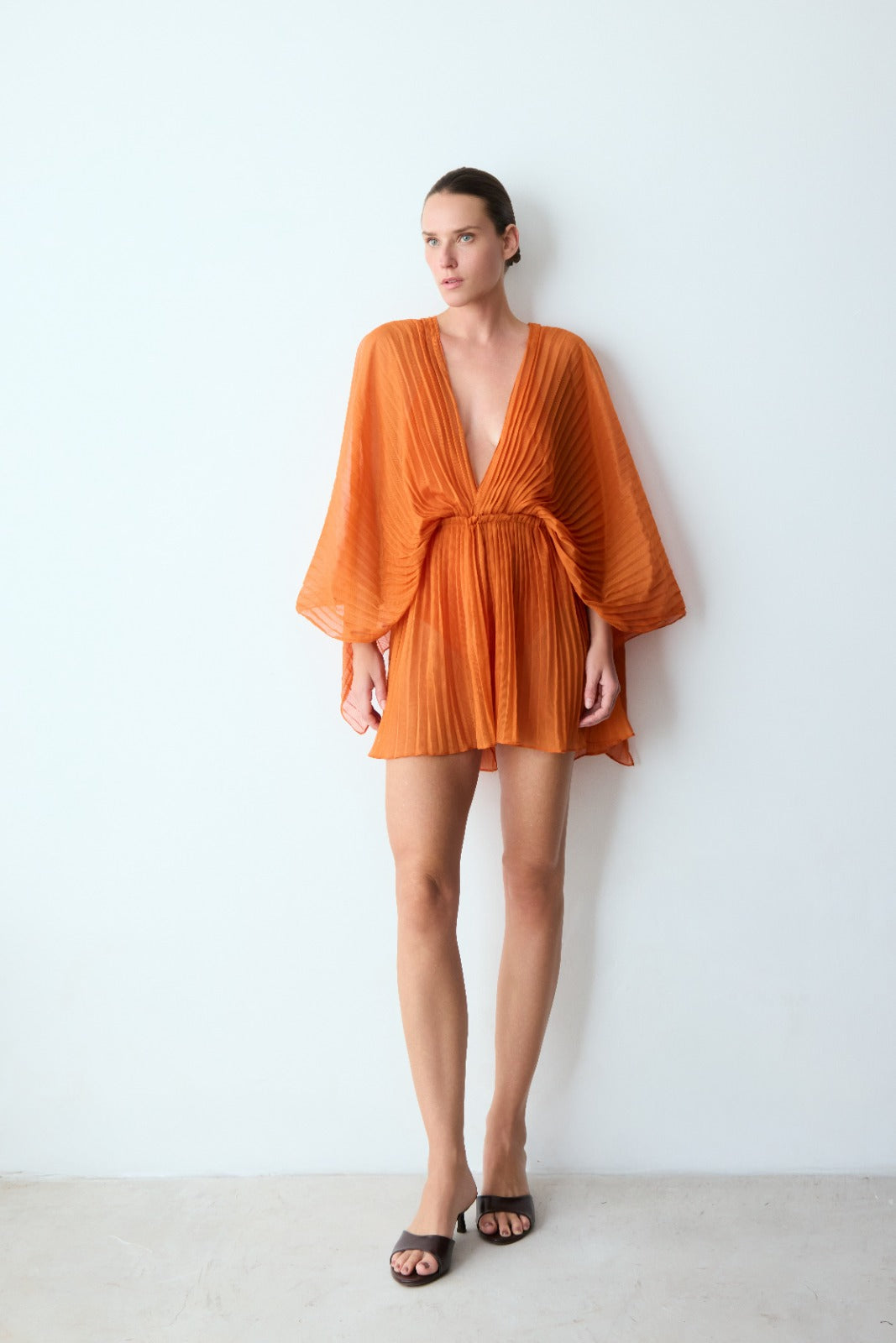 Frevo Orange Plissé Short